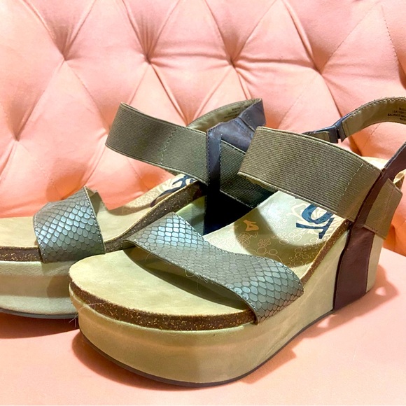 OTBT Bushnell Wedges • Size 10 M - Picture 1 of 4